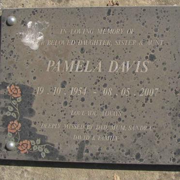 DAVIS Pamela 1954-2007