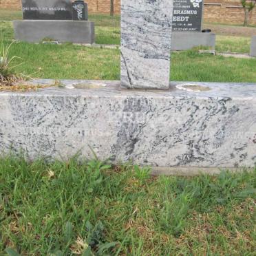 KRUGER Rudolph Petrus 1928-2000 &amp; June Jennette 1935-