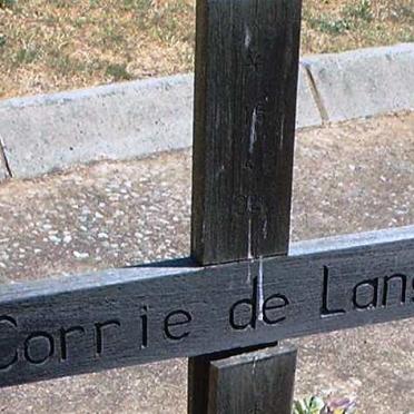 LANGE Corrie, de