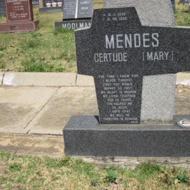 MENDES Gertude 1935-1992