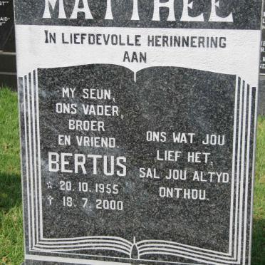 MATTHEE Bertus 1955-2000