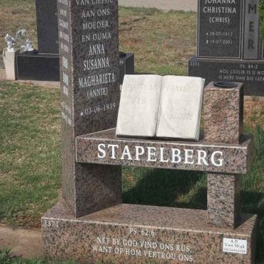 STAPELBERG Johan Dawid 1931-2001 &amp; Anna Susanna Magharieta 1939-
