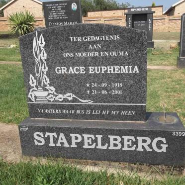 STAPELBERG Grace Euphemia 1918-2001