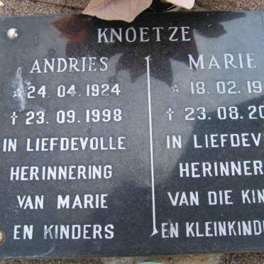 KNOETZE Andries 1924-1998 &amp; Marie 1927-2007