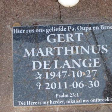 LANGE Gert Marthinus, de 1947-2011