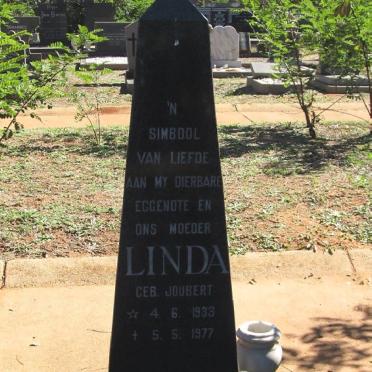 PIENAAR Linda nee JOUBERT 1933-1977