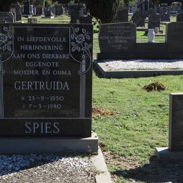 SPIES Wynand 1960-1981 :: SPIES Gertruida 1930-1980