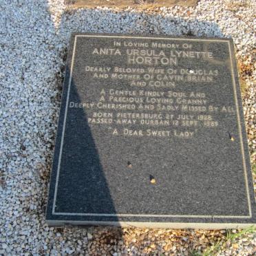 HORTON Mary -1967 :: HORTON Anita Ursula Lynette 1926-1985 :: HORTON Keith Adrian Philip 1944-