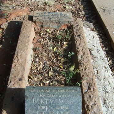 MUIR Aileen Ruth -1940 :: MUIR Bunty 1914-1968