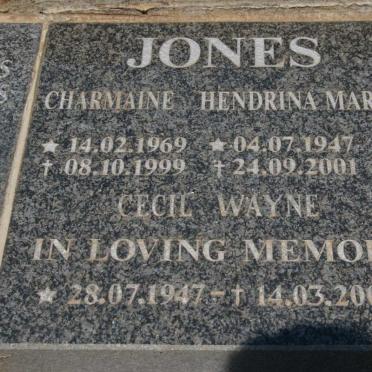 JONES  Cecil Wayne 1947-2004 &amp; Hendrina Maria 1947-2001 :: JONES Charmaine 1969-1999