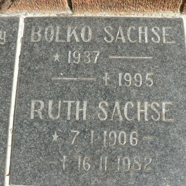 SACHSE Bolko 1937-1995 &amp; Ruth 1906-1982