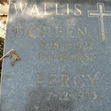 WALLIS Percy 1923- &amp; Doreen 1922-1987