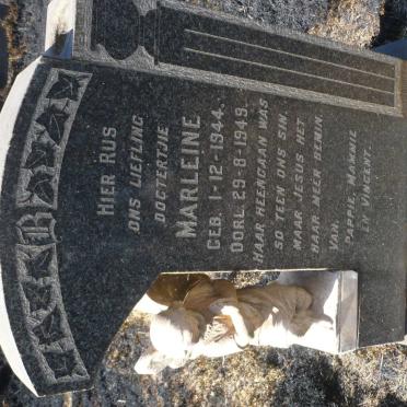 BERGH Marleine, van den 1944-1949