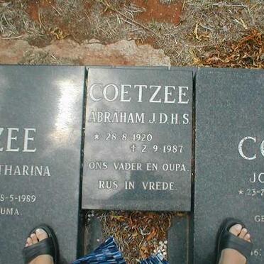 COETZEE Abraham J.D.H.S.  1920-1987 &amp; Anna Maria Catharina 1922-1989 :: COETZEE Johan Marius 1960-1981