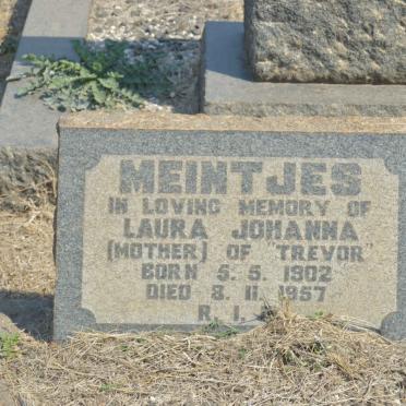MEINTJES Laura Johanna 1902-1957