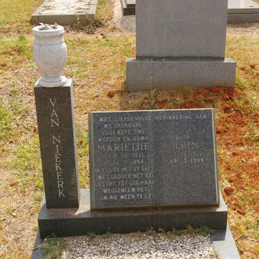 NIEKERK John, van 1932-1999 &amp; Marietjie 1931-1994