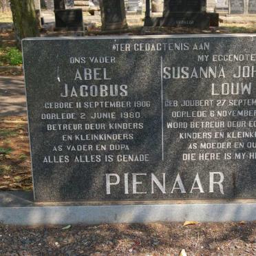 PIENAAR Abel Jacobus 1906-1980 &amp; Susanna Johanna LOUW 1909-1977