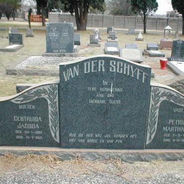 SCHYFF Petrus Marthinus, van der 1871-1942 &amp; Gertruida Jacoba 1883-1952