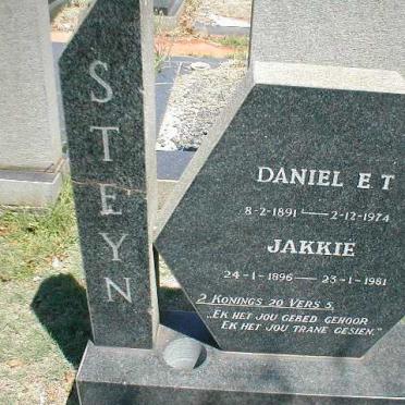 STEYN Daniel E.T. 1891-1974 &amp; Jakkie 1896-1981
