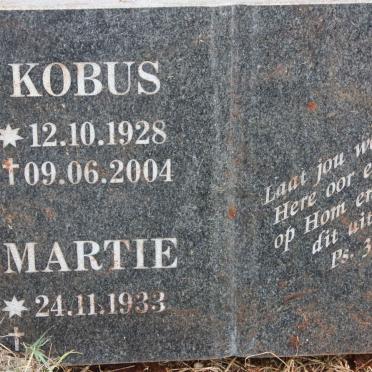 ? Kobus 1928-2004 &amp; Martie 1933-