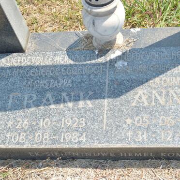 WALT Frank, van der 1923-1984 &amp; Anna 1929-2006