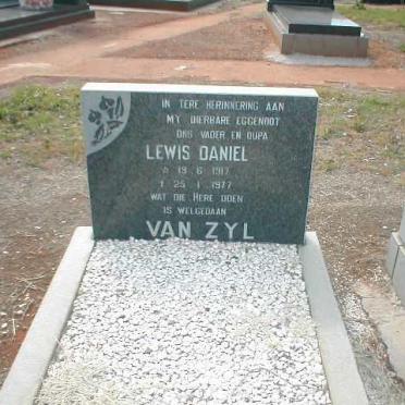 Zyl Lewis Daniel, van 1917-1977
