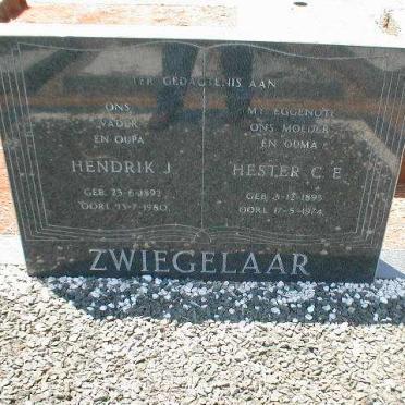 ZWIEGELAAR Hendrik J. 1892-1980 &amp; Hester C.E. 1895-1974