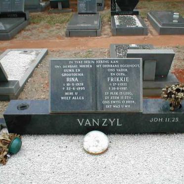 ZYL Frikkie, van 1922-1987 &amp; Rina 1928-1995