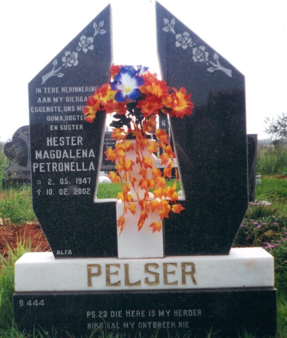 PELSER Hester Magdalena Petronella nee HAMMOND 1947-2002