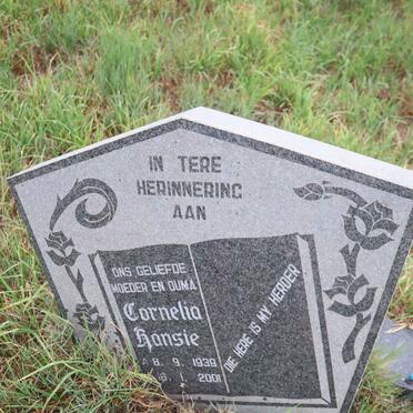 ? Cornelia Hansie 1939-2001