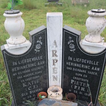 ARPEN P.J.H. 1918-2012 & C.J. STEVENS :: CROUS Kay Leonore 1944-2018