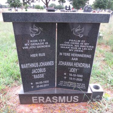 ERASMUS Marthinus Johannes Jacobus 1935-2011 & Johanna Hendrina 1940-2020