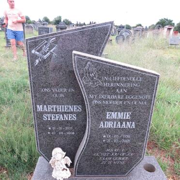 MERWE Marthienes Stefanes, van der 1935-2008 & Emmie Adriaana 1938-2005