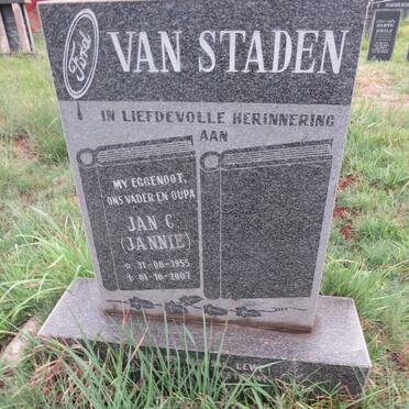 STADEN Jan C., van 1955-2007