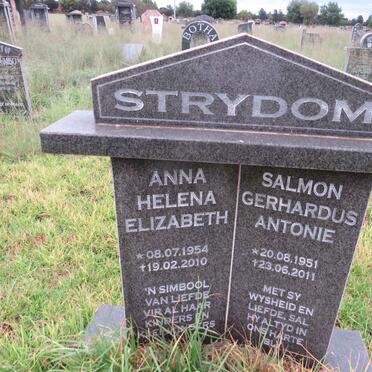 STRYDOM Salmon Gerhardus Antonie 1951-2011 & Anna Helena Elizabeth 1954-2010