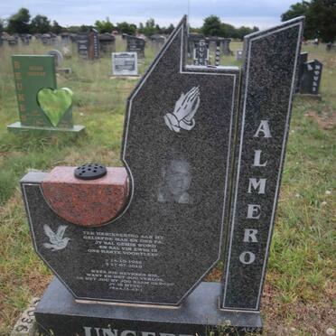 U-Surnames _ Vanne-U