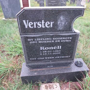 VERSTER Ronell 1963-2005