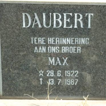 D - Vanne :: Surnames - D