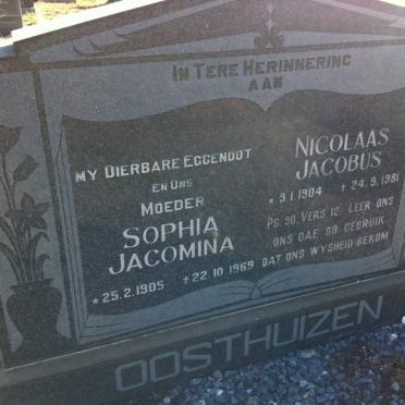 OOSTHUIZEN Nicolaas Jacobus 1904-1981 &amp; Sophia Jacomina 1905-1969