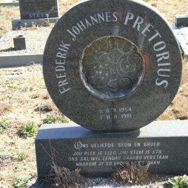 PRETORIUS Frederik Johannes 1954-1981