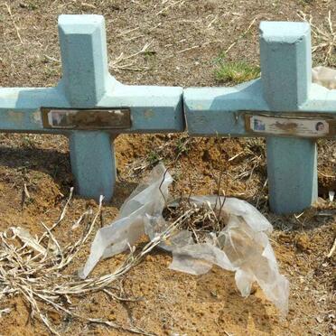 ROOS ? :: ROOS Anna L.P. 1920-2008 :: ROOS Louisa 1955-2003