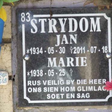 STRYDOM Jan 1934-2011 &amp; Marie 1938-