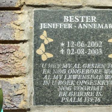 BESTER Jennifer-Annemarie 2002-2003