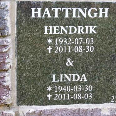 HATTINGH Hendrik 1932-2011 &amp; Linda 1940-2011