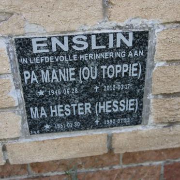 ENSLIN Manie 1946-2012 &amp; Hester 1951-1992