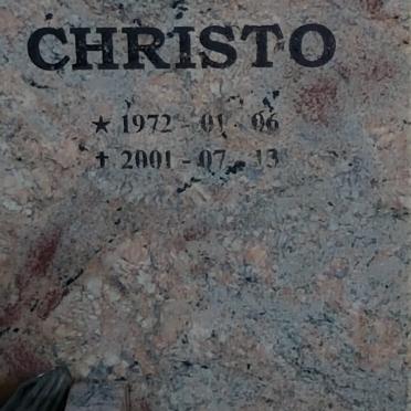 ? Christo 1972-2001
