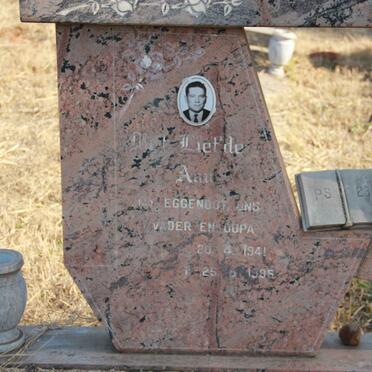 ? ? 1941-1995 &amp; ? 1944-