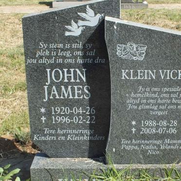 ? John James 1920-1996 :: ? Vickey 1988-2008