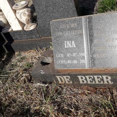 BEER Ina, de 1949-2000
