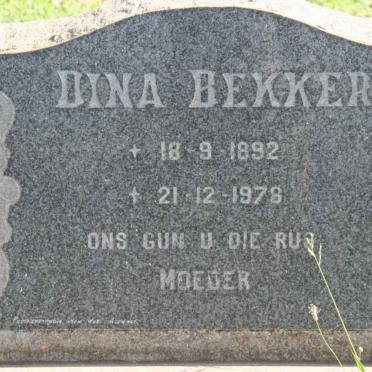 BEKKER Dina 1892-1978